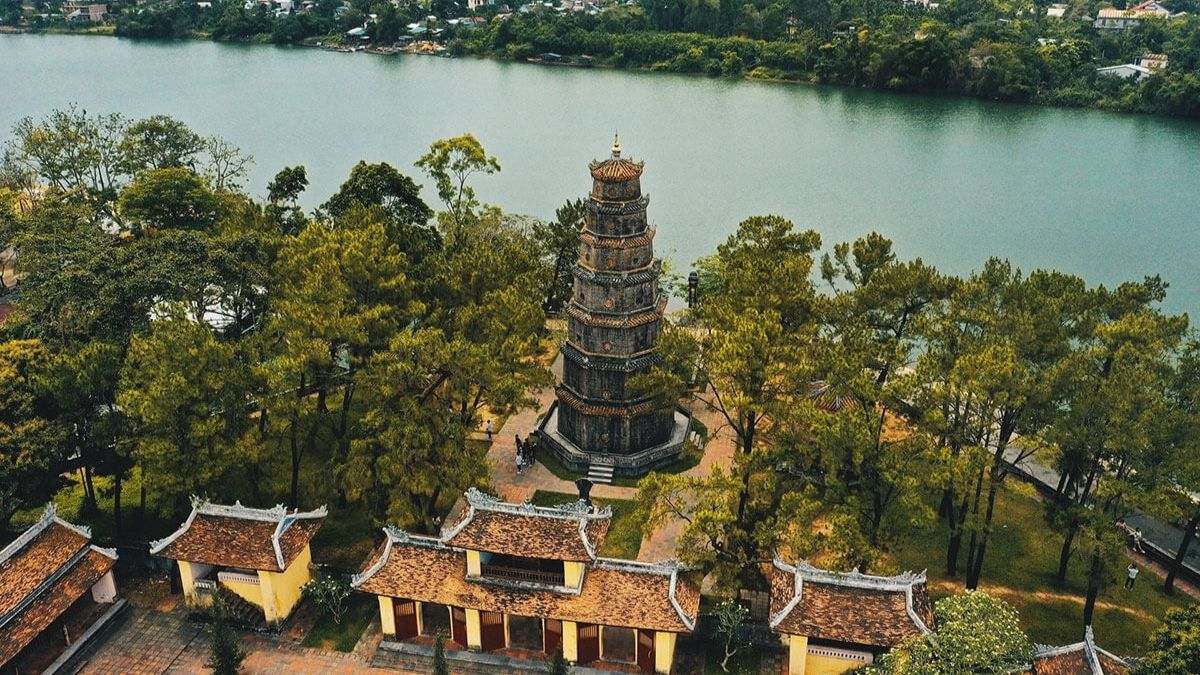 Đà Nẵng → Huế